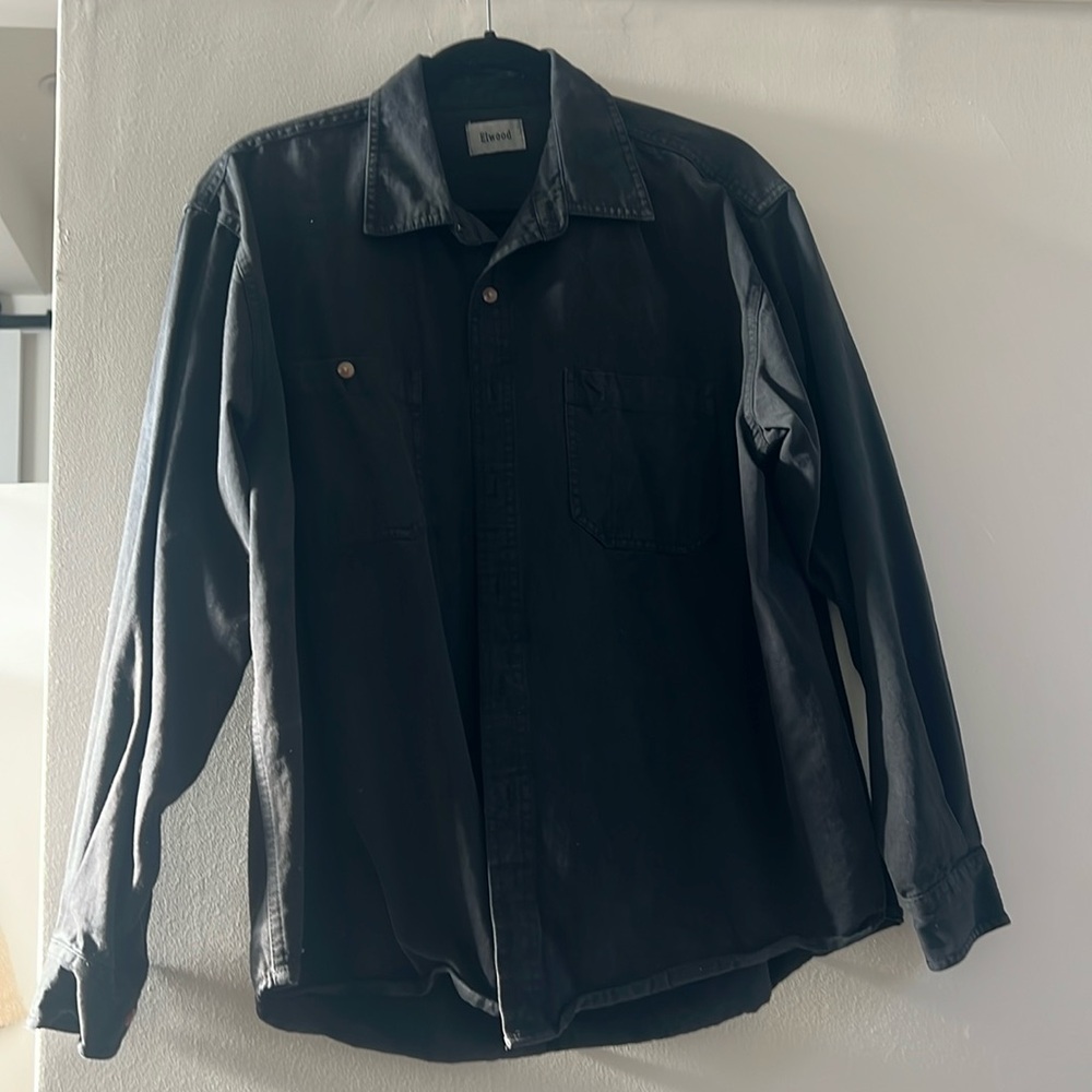 Elwood cotton button down xs
